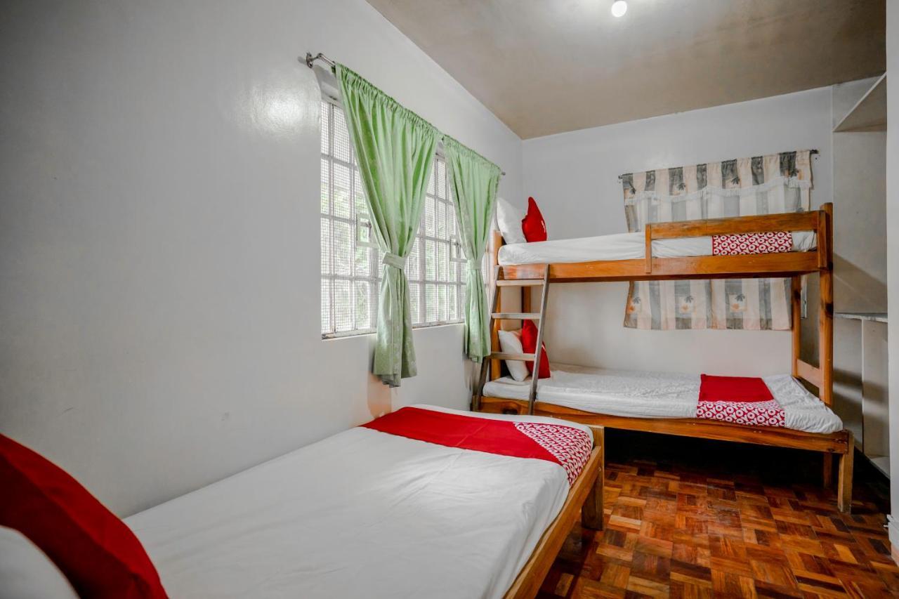 Oyo 760 Tiptop Vacation Homes Baguio City Exterior foto